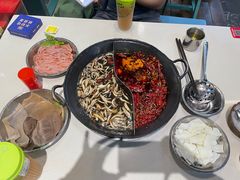 -憨铁匠老火锅(龙岗万科里店)