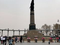 -人民防洪胜利纪念塔