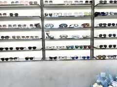 -潘多拉眼镜·蔡司依视路明月(潘家园店)