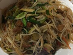 -巍山𤆵肉饵丝