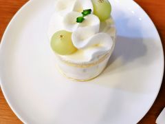 玫珑蜜瓜裸蛋糕-UPPER KITCHEN(延安路店)