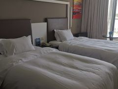 -上海南汇嘴大堤酒店