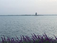 -上海滴水湖皇冠假日酒店
