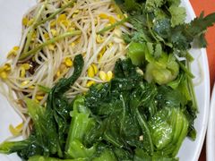 豆芽拼芥菜-水东兴记鸭粥店(茂名店)