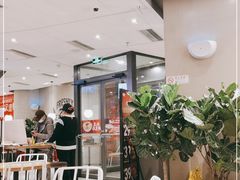 用餐区-肯德基(巴沟店)