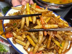 -威记烧嘢·南宁烧烤·超级生牛(绿地店)