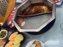 -鸿盛火锅(重庆路店)