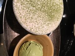 抹茶冰激凌配龙井慕斯-湖滨28中餐厅·西湖宴·杭州君悦酒店