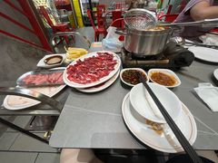 -金龙大四喜牛肉火锅