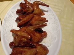 招牌烤乳鸽-石岐佬中山菜馆(张溪店)