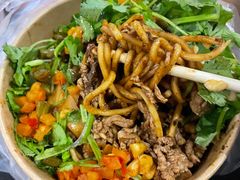 牛板筋牛肉双拼拌面-双宝红油牛系列