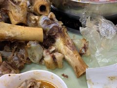 -荣吉招牌自助骨头锅(顾乡店)