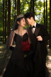 -雪中彩影婚纱摄影·微光艺术中心