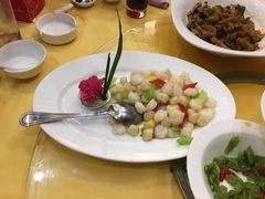 -山明水秀大饭店