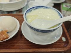 -仁信老铺甜品(北京路店)