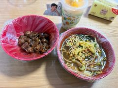 -小吴水煮(羊子巷店)