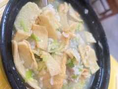 -官塘陈记鱼生·潮汕砂锅粥·牛肉火锅(潮枫路总店)