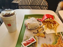 -麦当劳(健德桥得来速店)