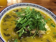 酸菜金针菇牛三宝-老味道餐厅(江山店)