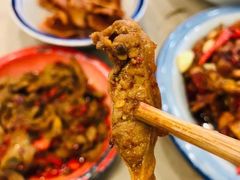 -老三样·美食研究中心(世贸路店)