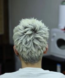 -贝勒爷专业男发
