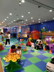 -爱婴室(上海浦建路店)