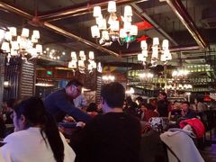 等位区-爱啤精酿·民谣酒馆(滨江店)