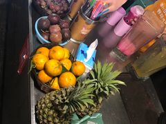 -洪河半边街夜市