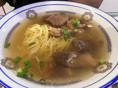 -七爷清汤腩·港式餐厅(金狮广场店)