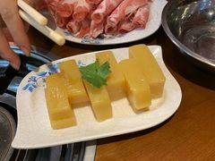 -亿诣蝎府炸酱面羊蝎子火锅(酷车小镇店)