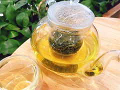 -猫的天空之城概念书店(印象城购物中心店)