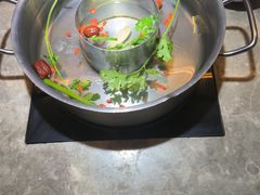 -丽江龙继斑鱼庄(罗宾森购物广场店)
