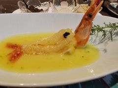 -海派悦庭·海胆烧麦·新融合菜(凯德广场店)