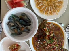 -覃记海鲜美食餐厅