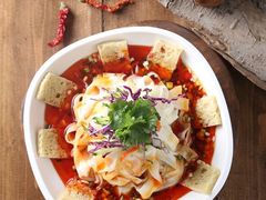 -西域胡氏大盘鸡(新华胡杨风店)