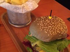 -HIB HUB公社(解放西路店)