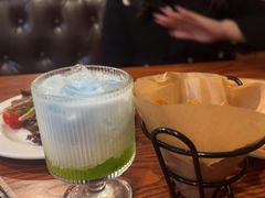 -The Cheebat 锌吧·Bistro(体育西店)