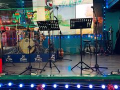 -Famous肥猫墨西哥音乐餐吧(五棵松华熙LIVE店)