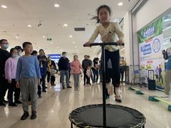 -迪卡侬(鲁泰大道店)