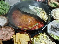 -重庆故事姊妹老火锅(财经学院店)