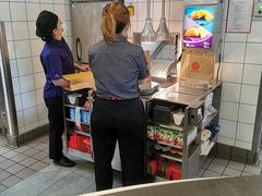 -麦当劳(浦江镇绿地乐和城店)