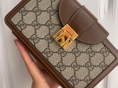 -GUCCI(南京德基店)