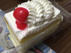 -红宝石·鲜奶小方·海派西点房(南丹店)