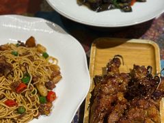 -乡村馕坑肉·烧烤·新疆菜·本地人更爱吃(阿勒泰首店)