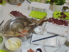 -养牛邓·潮汕牛肉海鲜自助火锅(广州店)