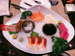 -YUE·6·西式融合餐厅(外滩六号店)