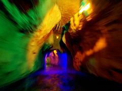 -泰安地下龙宫景区