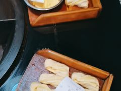 -鱼窝棚柴火铁锅炖(富山屯店)