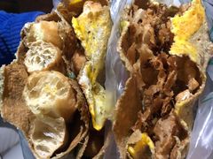 双鸡蛋双果子-清真·二嫂子煎饼果子(卫津路总店)