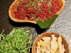 -三出山火锅(南京万象天地店)